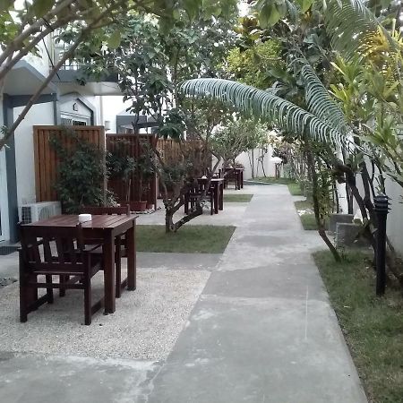 Sanalae Apartments Honiara Luaran gambar