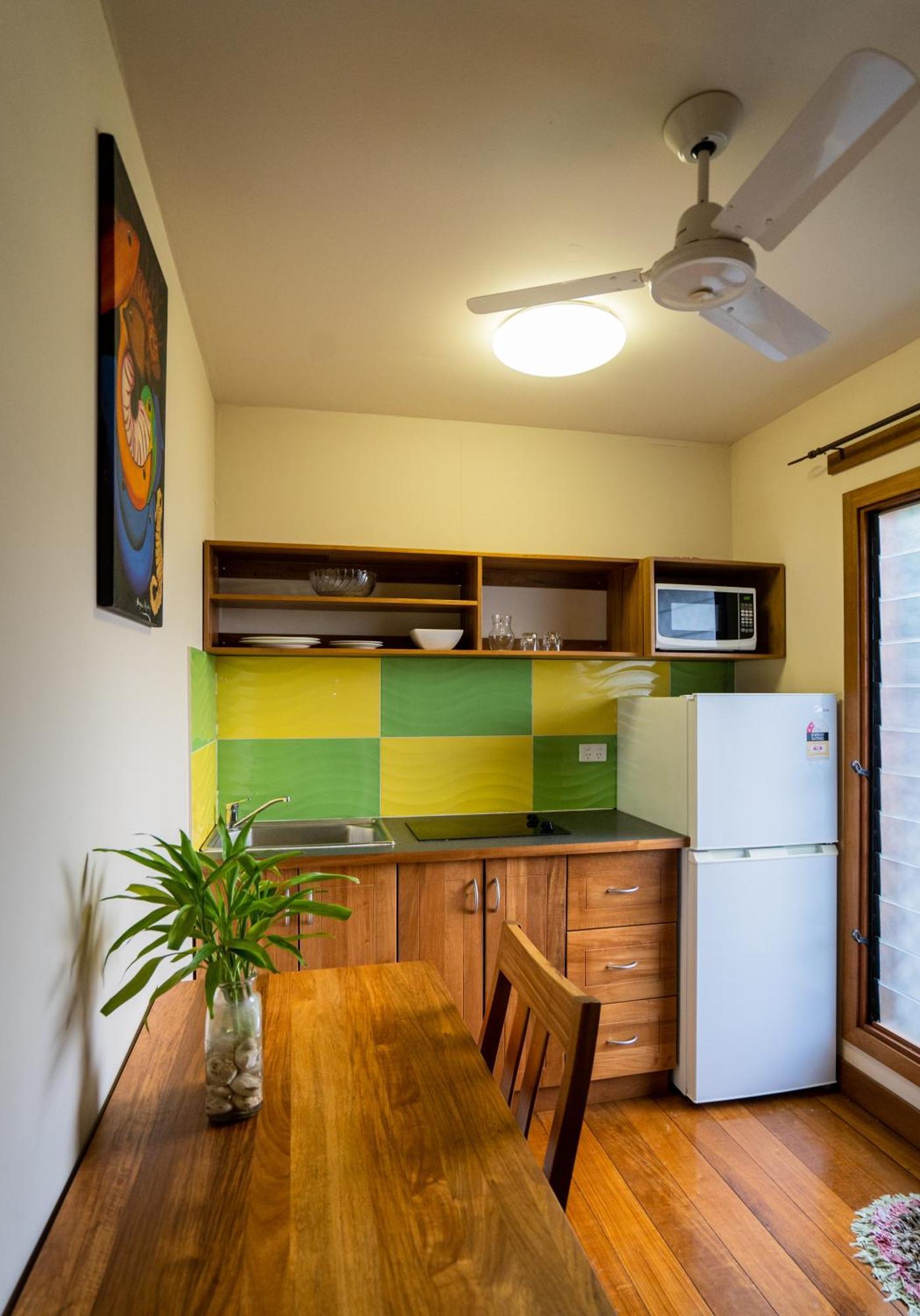 Sanalae Apartments Honiara Luaran gambar