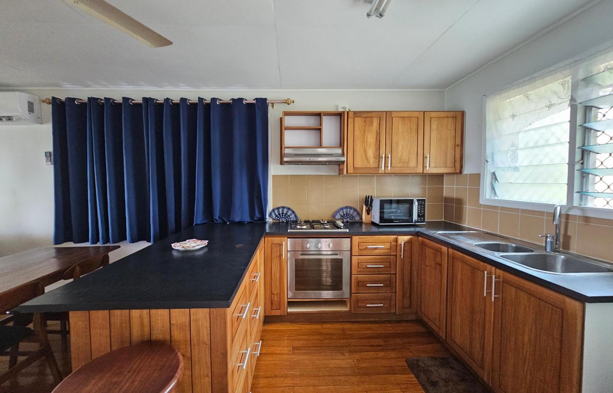 Sanalae Apartments Honiara Luaran gambar